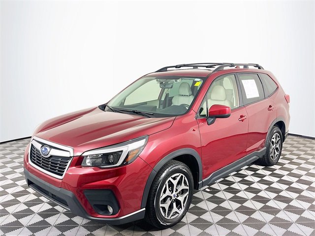 2021 Subaru Forester Premium photo 3