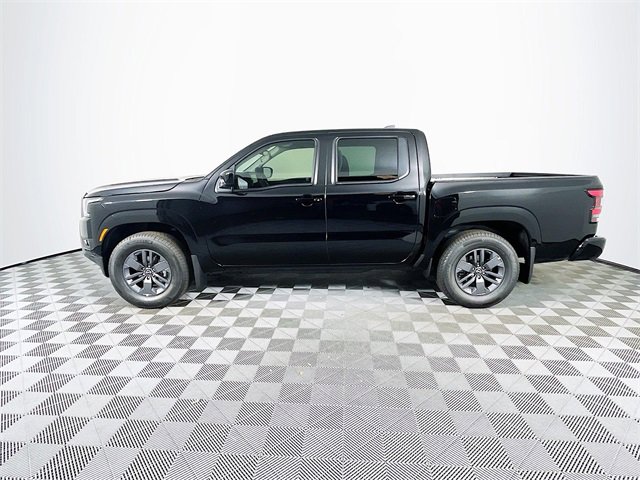 2025 Nissan Frontier SV photo 2