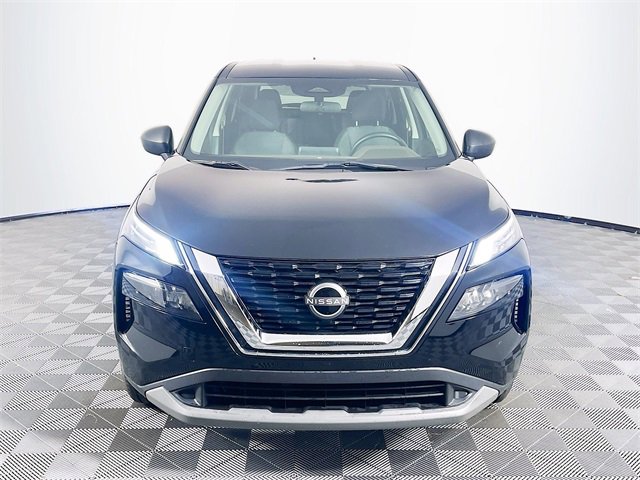 2022 Nissan Rogue S photo 2