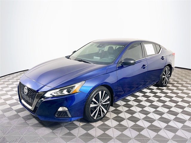 2020 Nissan Altima 2.5 SR photo 3