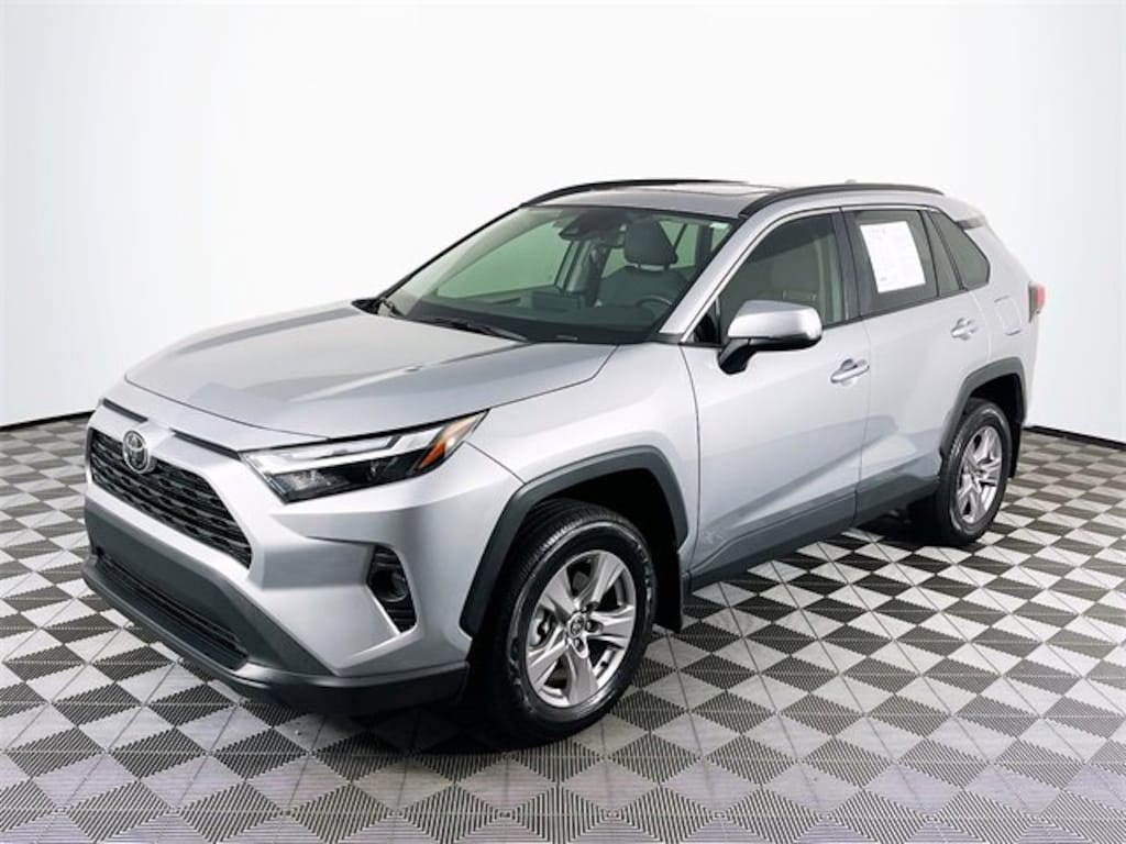 Used 2025 Toyota RAV4 XLE SUV