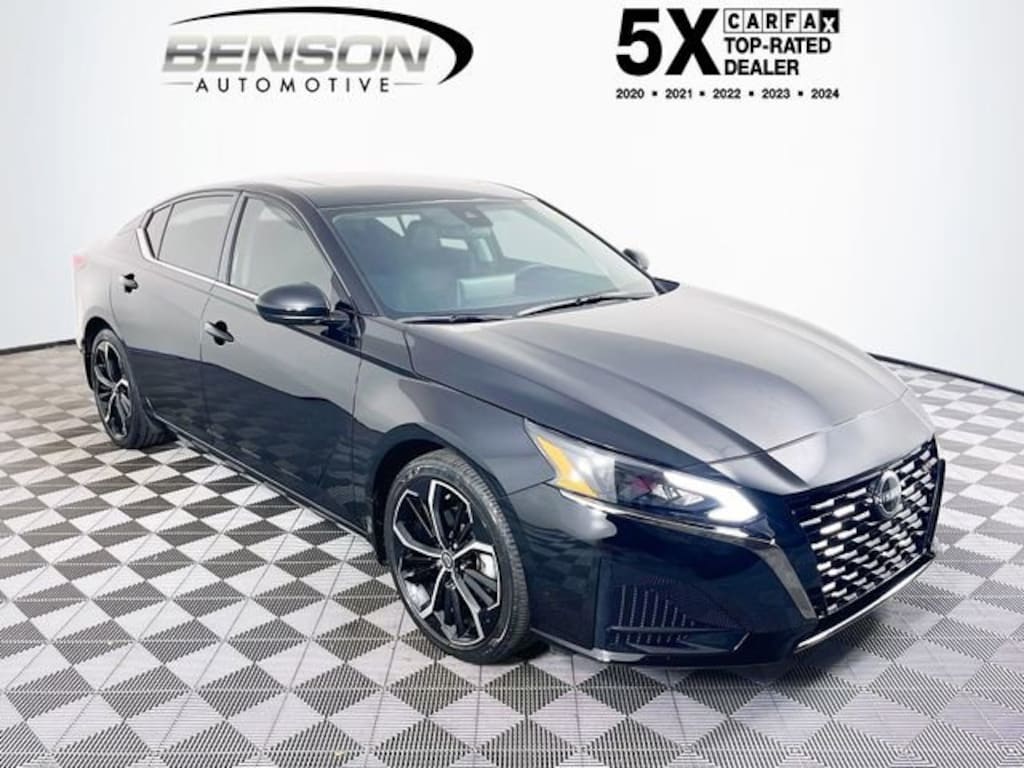 Used 2024 Nissan Altima 2.5 SR Sedan