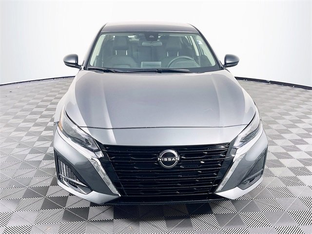 2025 Nissan Altima S photo 2