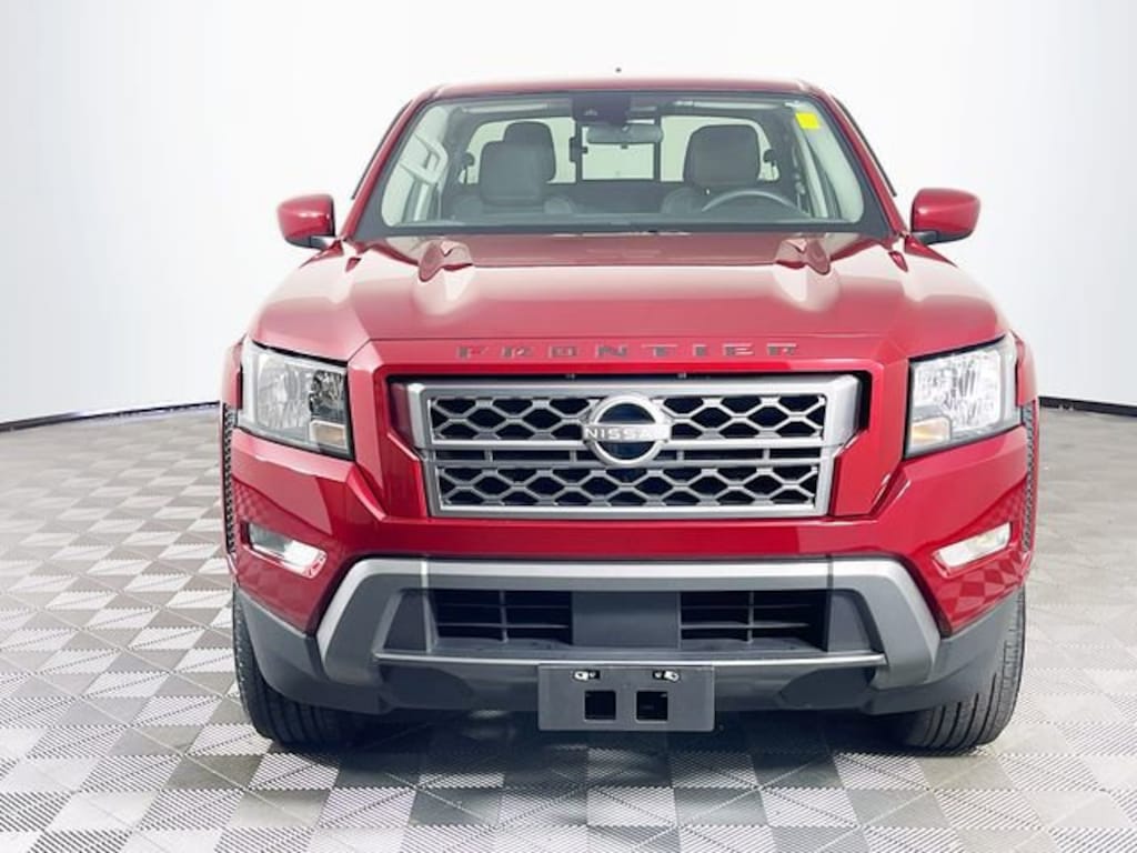 Used 2024 Nissan Frontier SV Truck Crew Cab