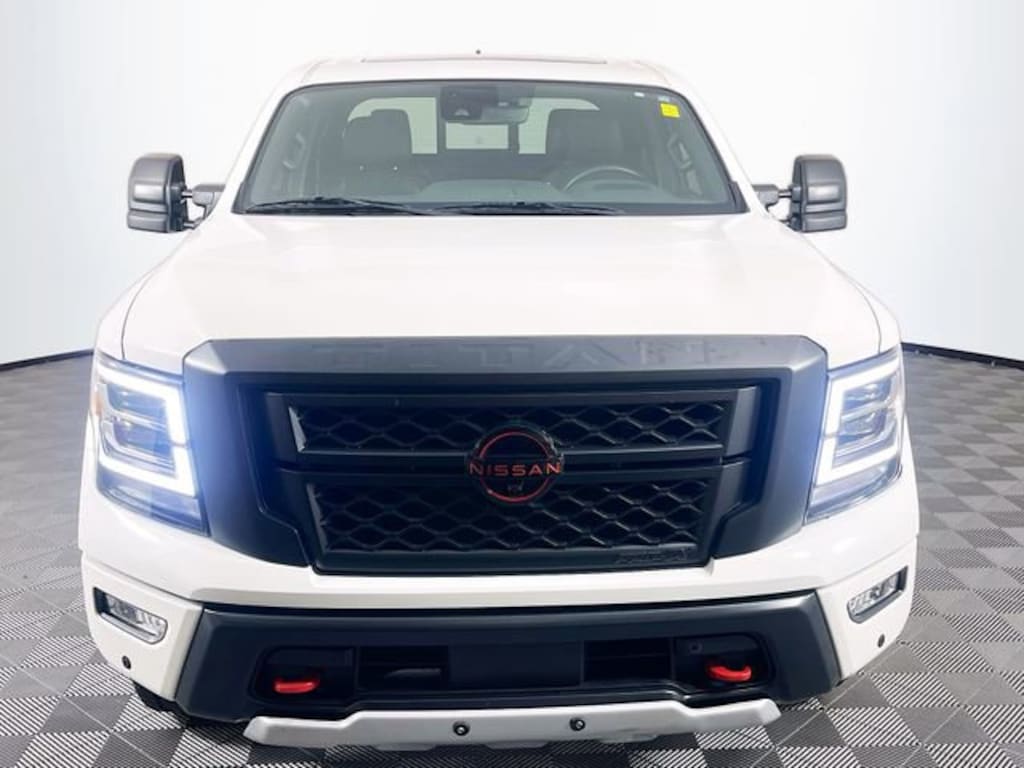Used 2023 Nissan Titan PRO-4X Truck Crew Cab