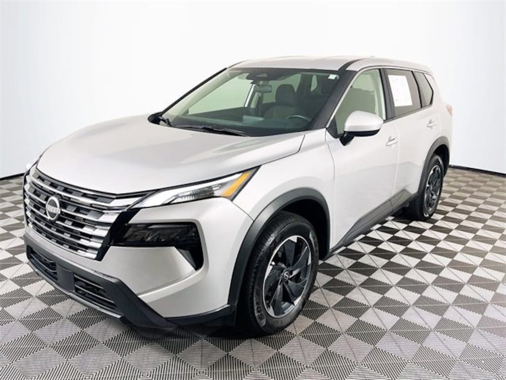 Used 2025 Nissan Rogue SV SUV