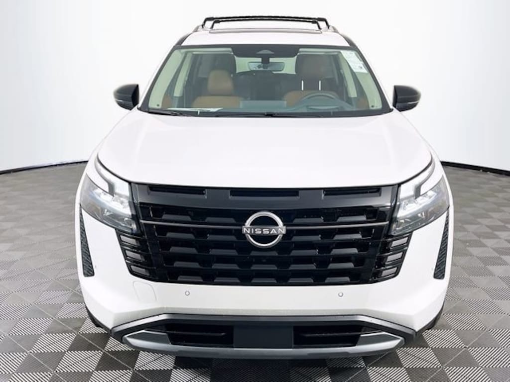 New 2026 Nissan Pathfinder Platinum SUV