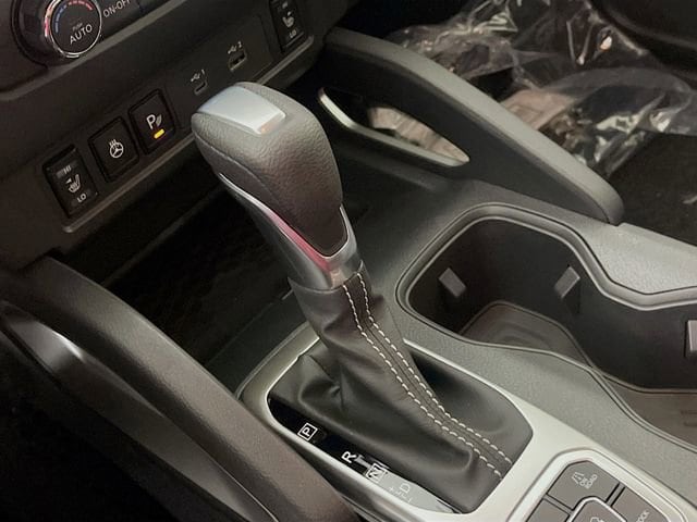 2026 Nissan Frontier SV - Photo 12