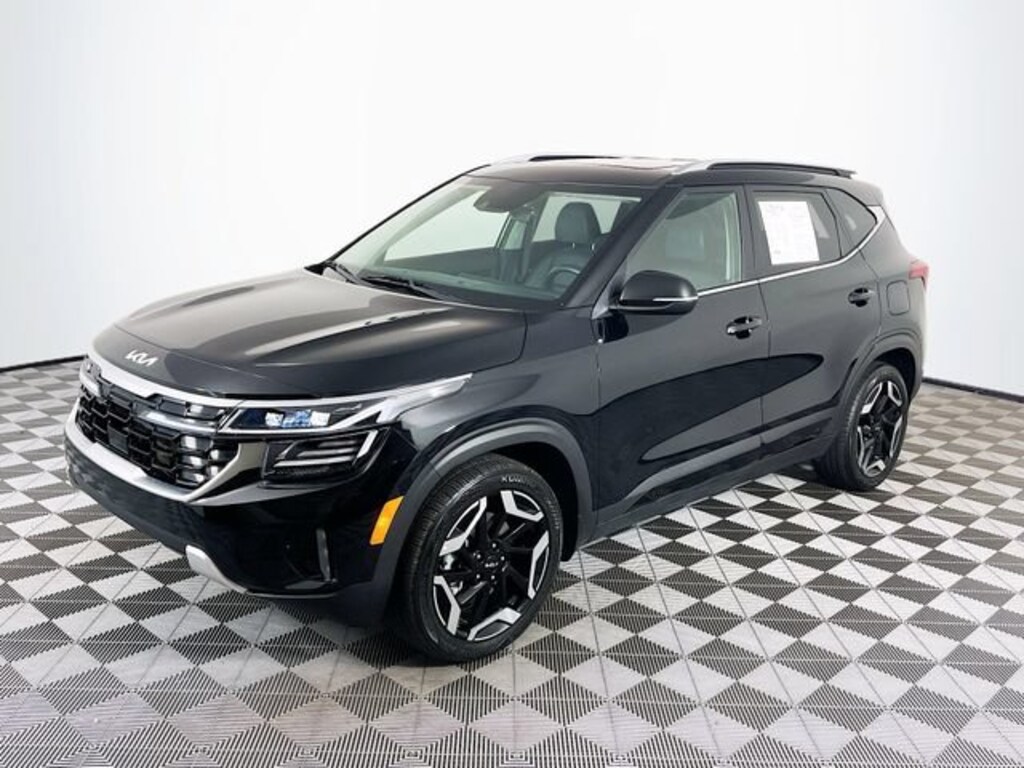 Used 2024 Kia Seltos SX SUV