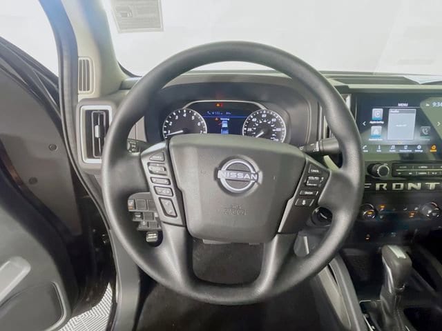 2026 Nissan Frontier SV - Photo 8