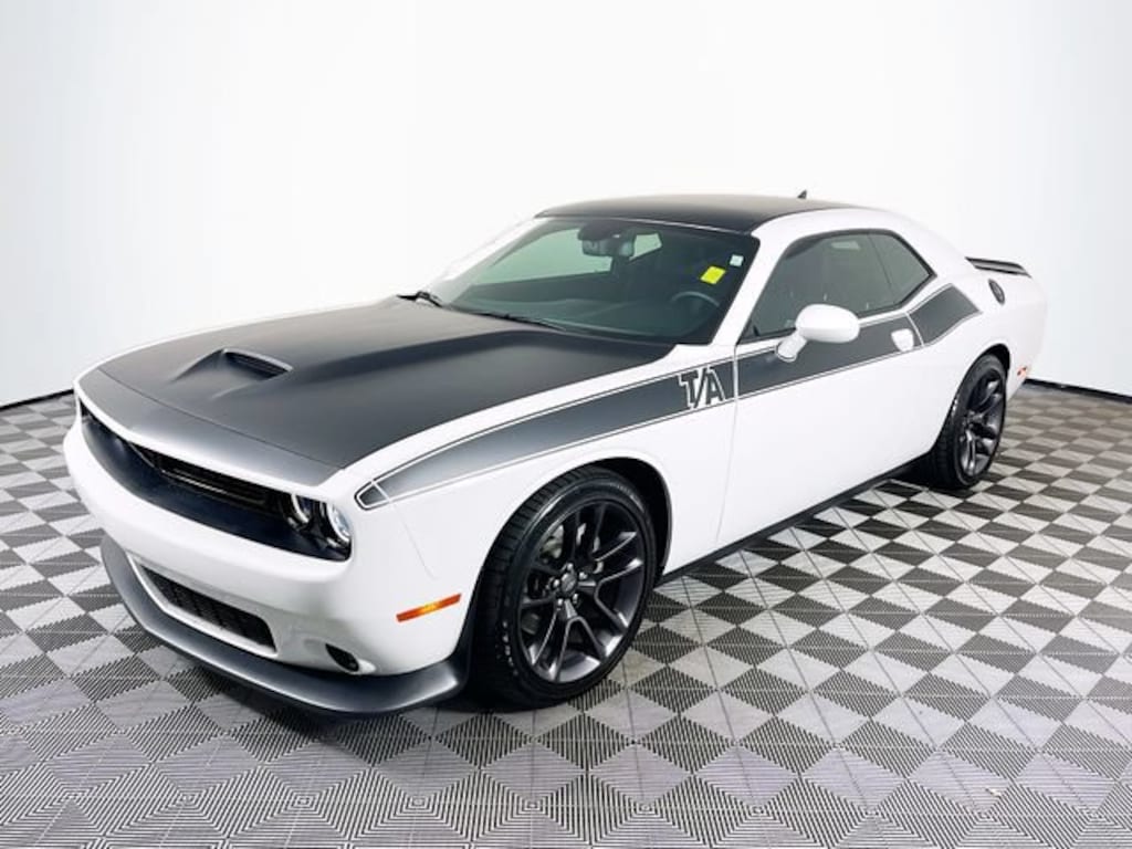 Used 2023 Dodge Challenger R/T Coupe