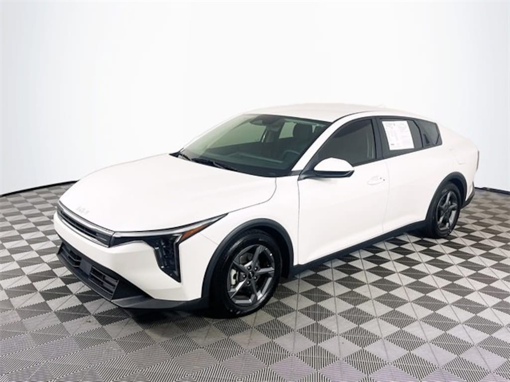 Used 2025 Kia K4 LXS Sedan