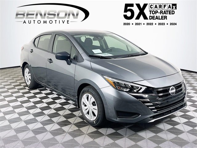 2025 Nissan Versa Sedan S's photo