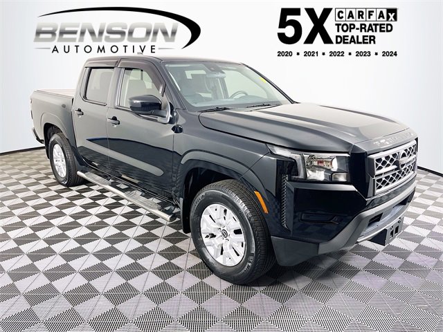 2022 Nissan Frontier SV's photo