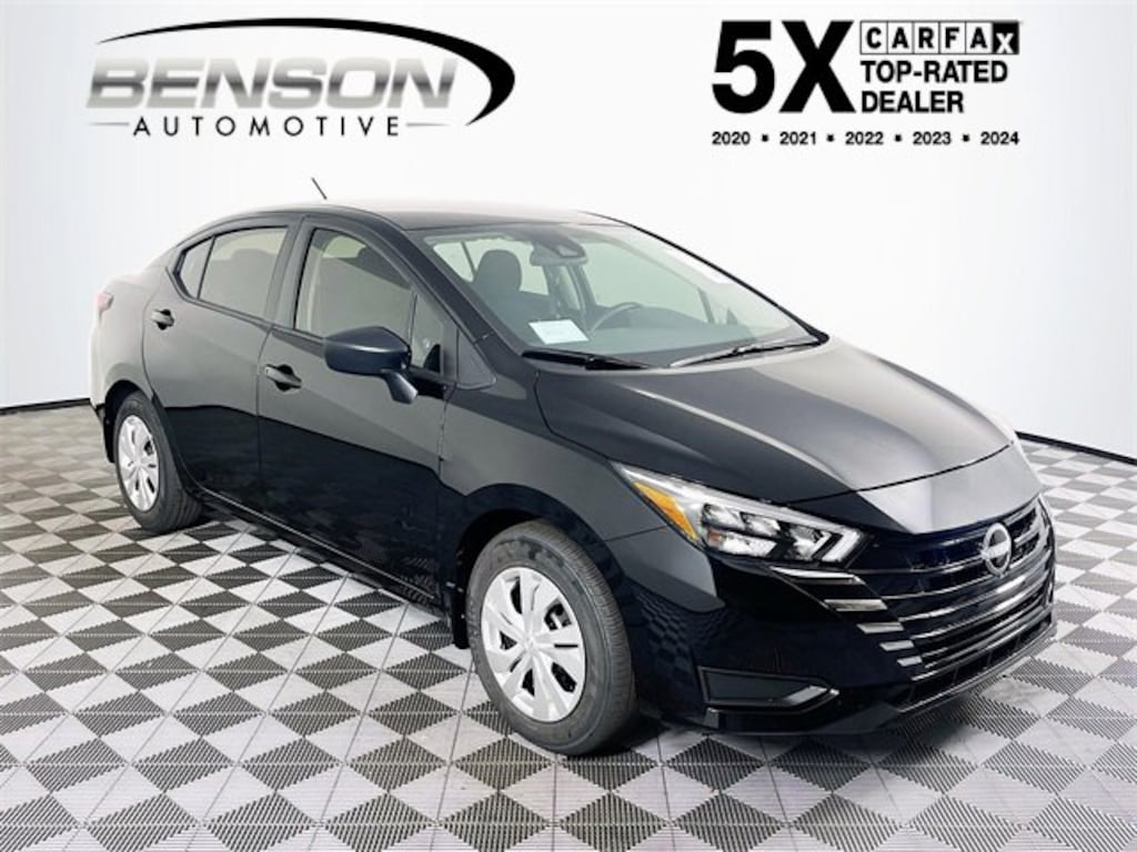 New 2025 Nissan Versa 1.6 S Sedan