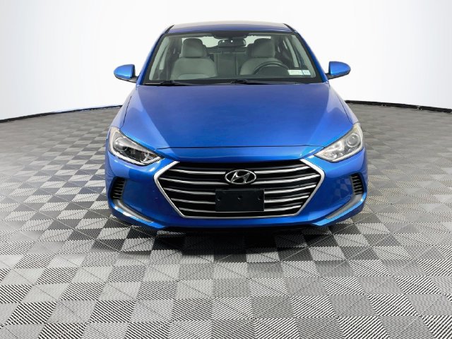 Used 2017 Hyundai Elantra SE Sedan