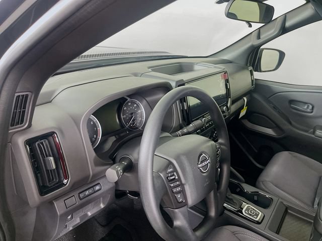 2026 Nissan Frontier SV - Photo 11