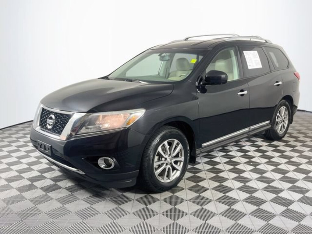 Used 2015 Nissan Pathfinder SL SUV