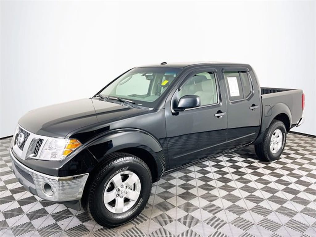 Used 2011 Nissan Frontier SV Truck Crew Cab