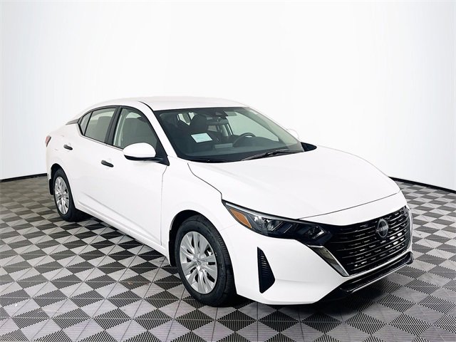 2025 Nissan Sentra S's photo