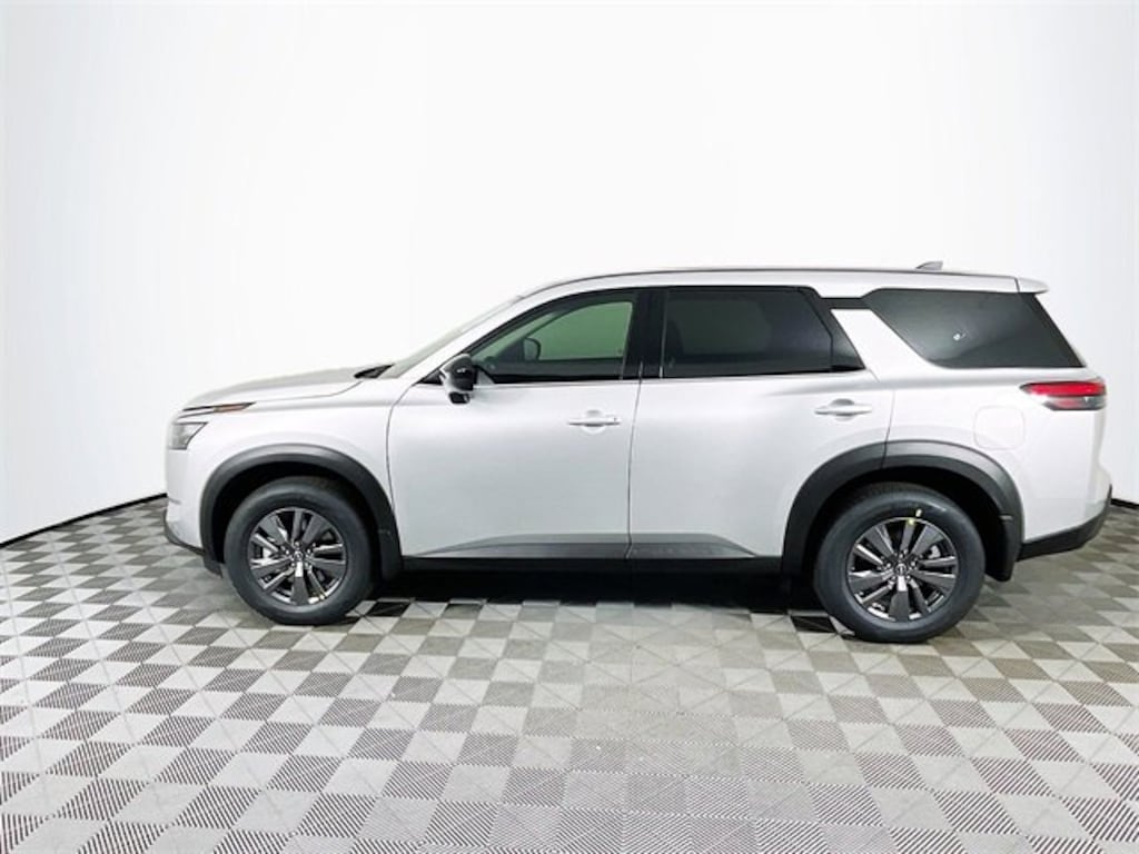 New 2025 Nissan Pathfinder S SUV