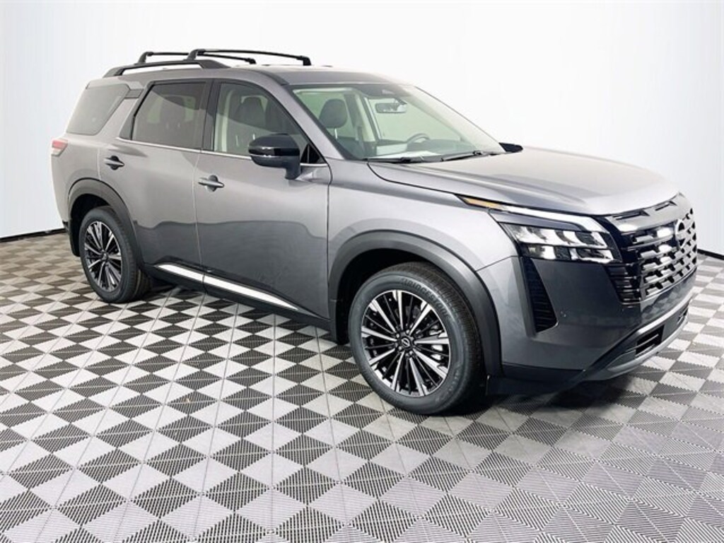 New 2026 Nissan Pathfinder Platinum SUV