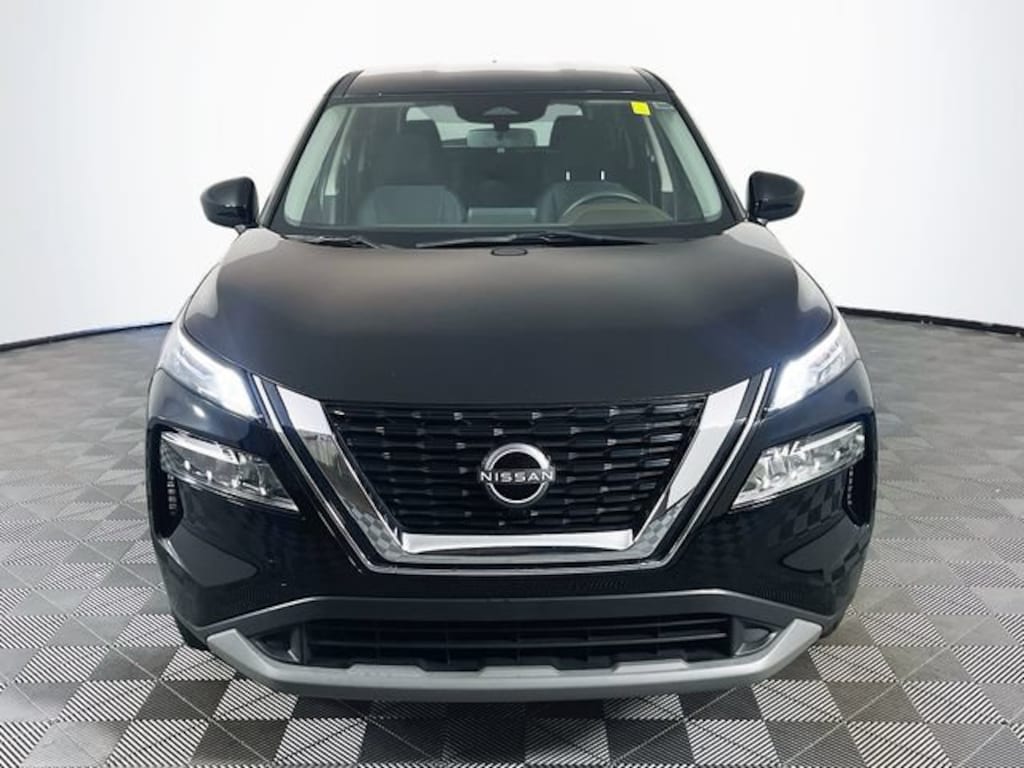 Used 2023 Nissan Rogue SV SUV