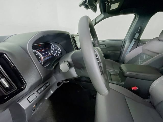 2026 Nissan Frontier SV - Photo 13