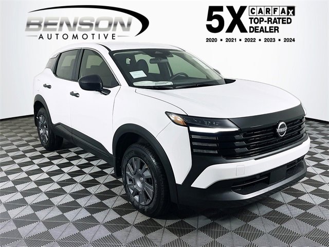 2026 Nissan KICKS S's photo