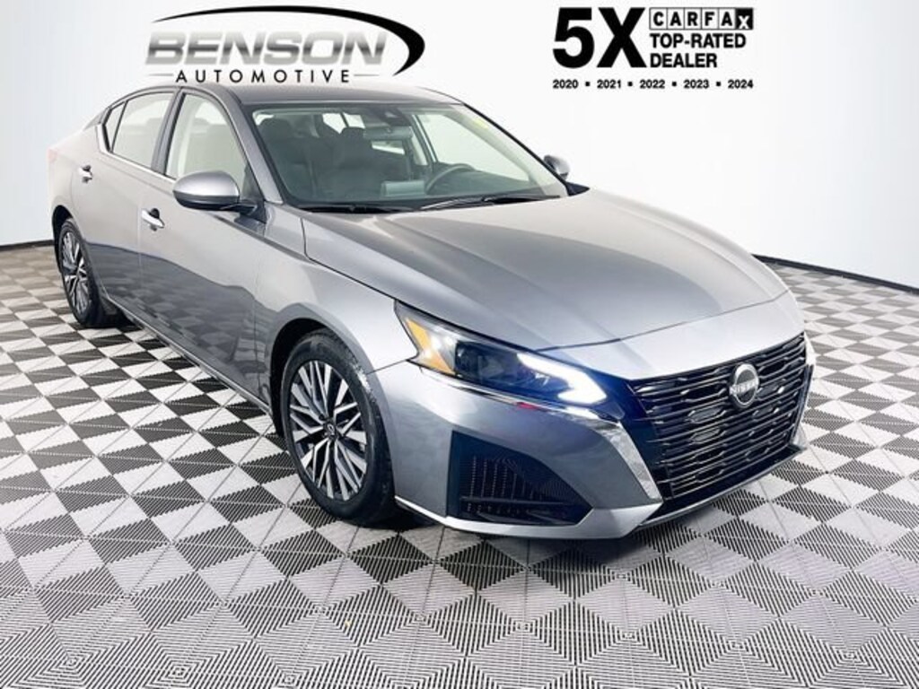Used 2023 Nissan Altima 2.5 SV Sedan