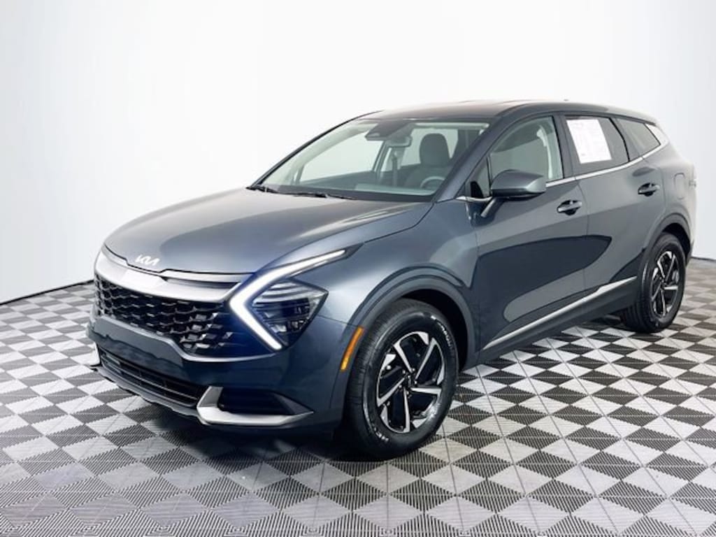 Used 2025 Kia Sportage Hybrid LX SUV