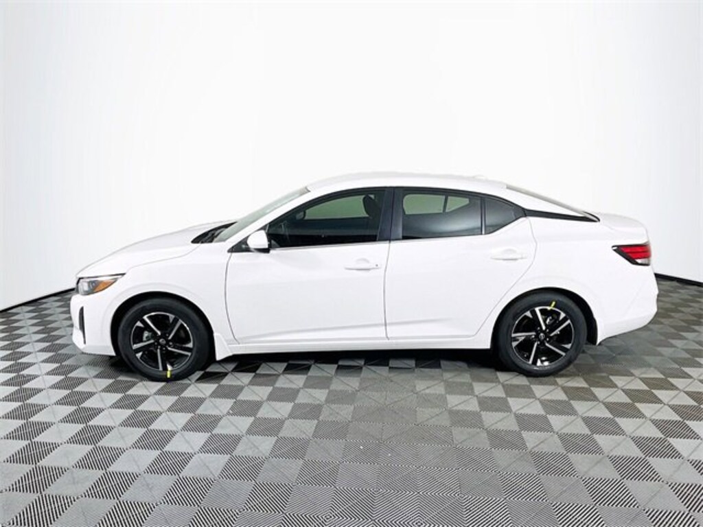 New 2025 Nissan Sentra SV Sedan