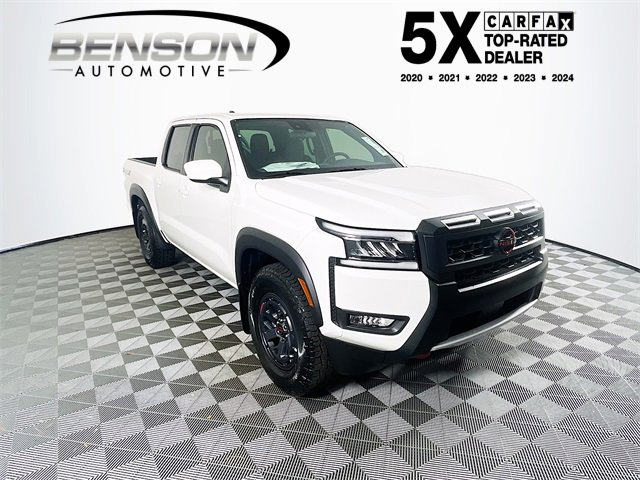 2025 Nissan Frontier PRO-X's photo