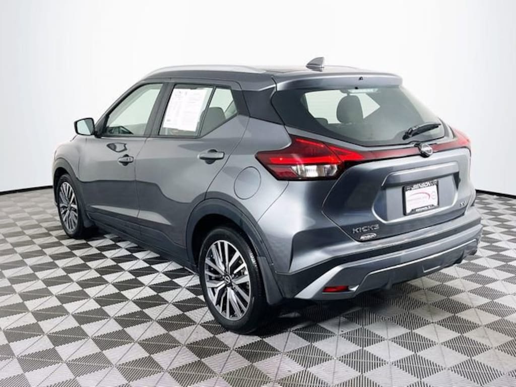 Used 2024 Nissan Kicks SV SUV