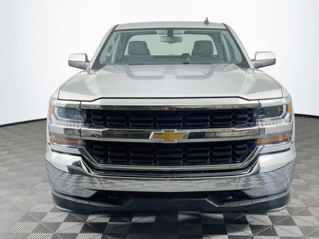 Used 2018 Chevrolet Silverado 1500 LT w/1LT Truck Double Cab