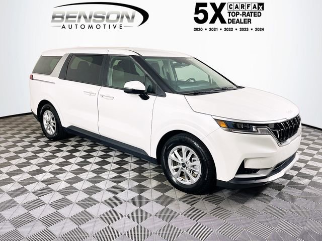 2023 Kia Sedona LX Seat Pkg's photo