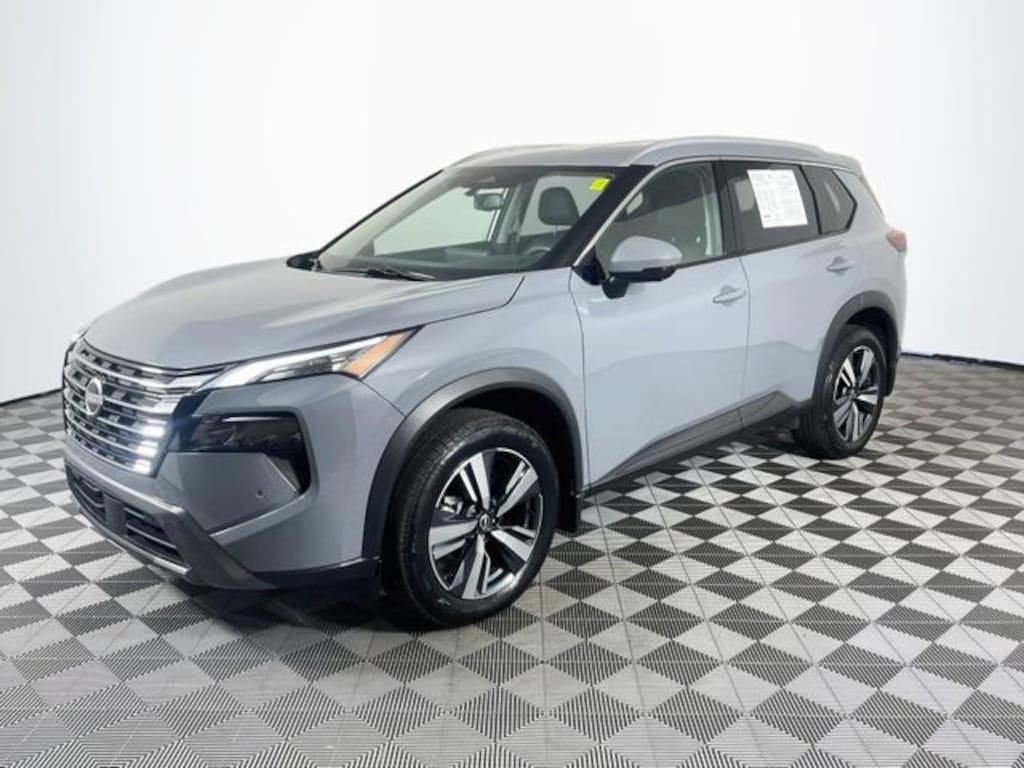 Used 2024 Nissan Rogue SL SUV