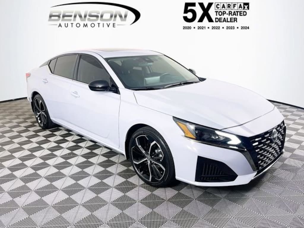 Used 2024 Nissan Altima 2.5 SR Sedan