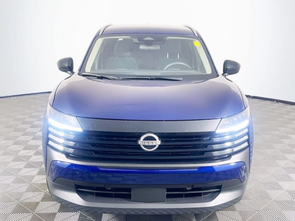 Used 2026 Nissan Kicks SV SUV