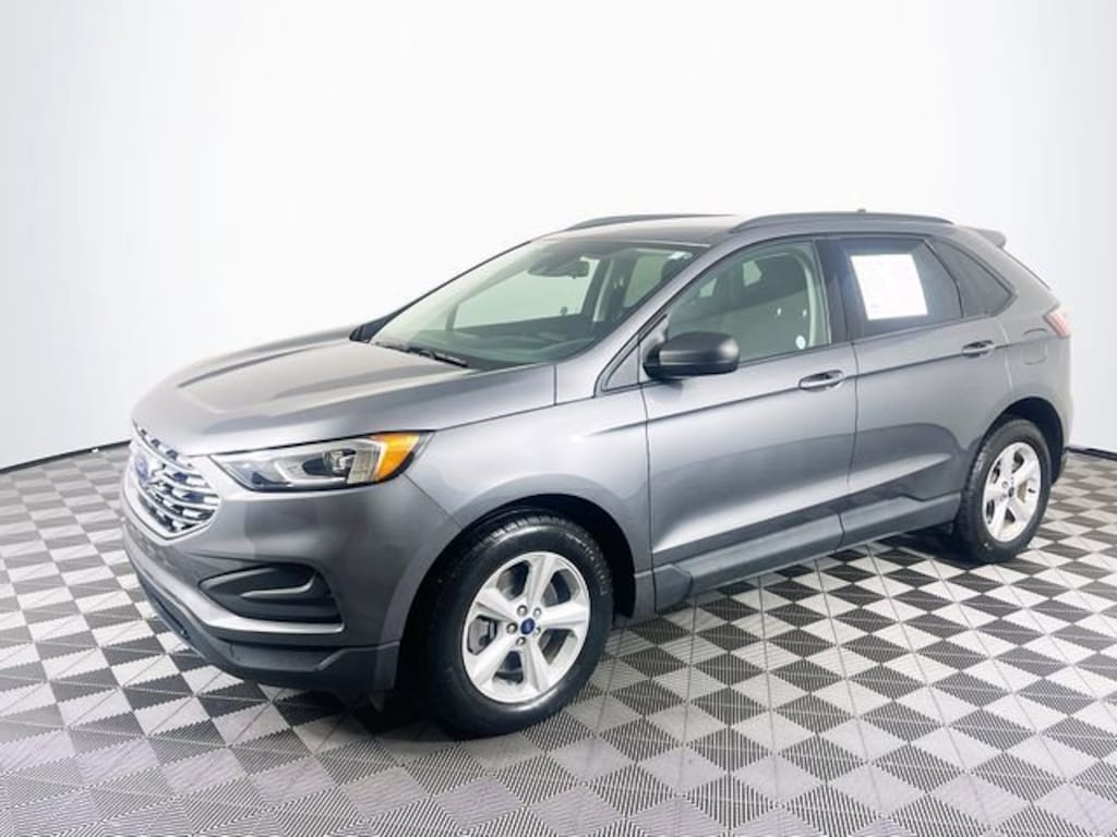 Used 2022 Ford Edge SE SUV