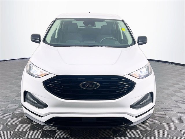 2022 Ford Edge SE photo 2