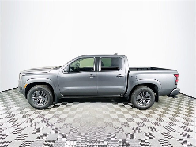 2025 Nissan Frontier SV photo 3