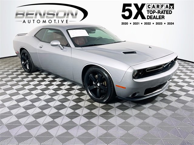 2016 Dodge Challenger SXT