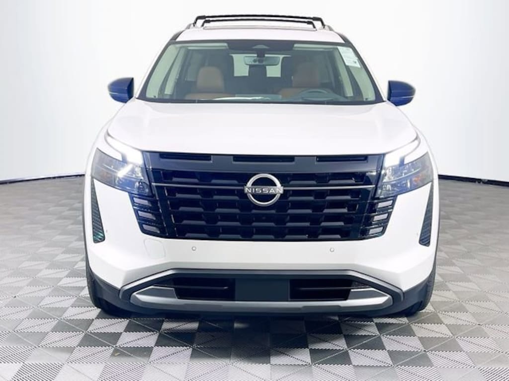 New 2026 Nissan Pathfinder Platinum SUV