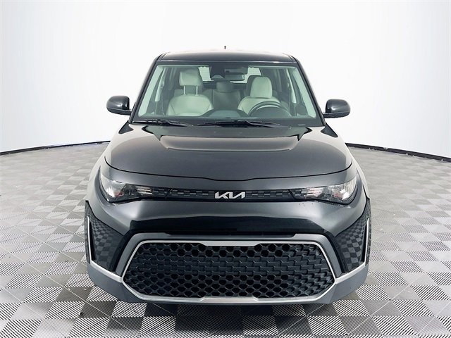 2023 Kia Soul LX photo 2
