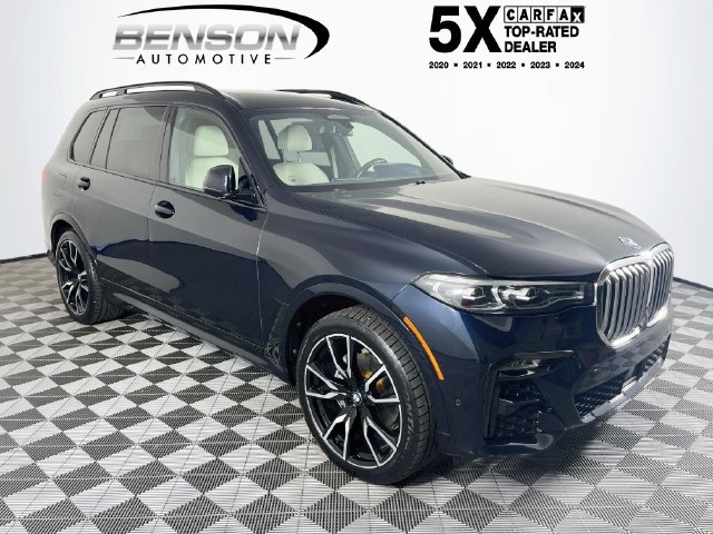 2019 BMW X7 40i