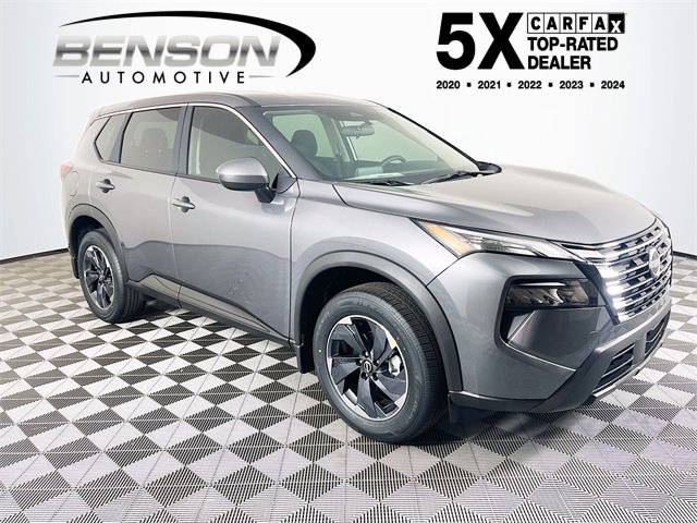 2026 Nissan Rogue SV's photo