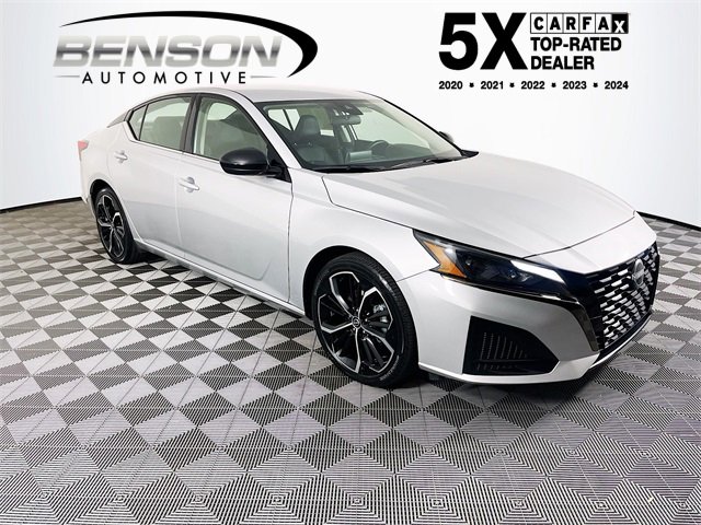 2024 Nissan Altima SR