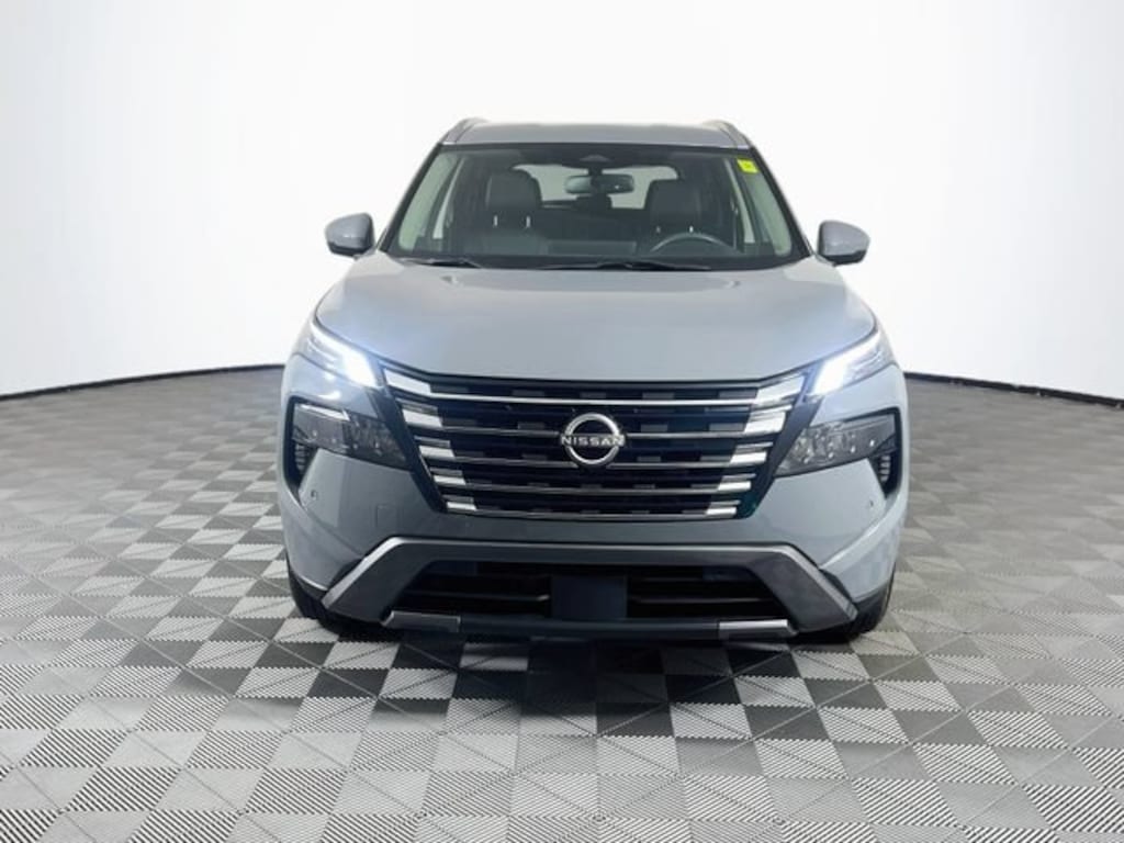 Used 2024 Nissan Rogue SL SUV