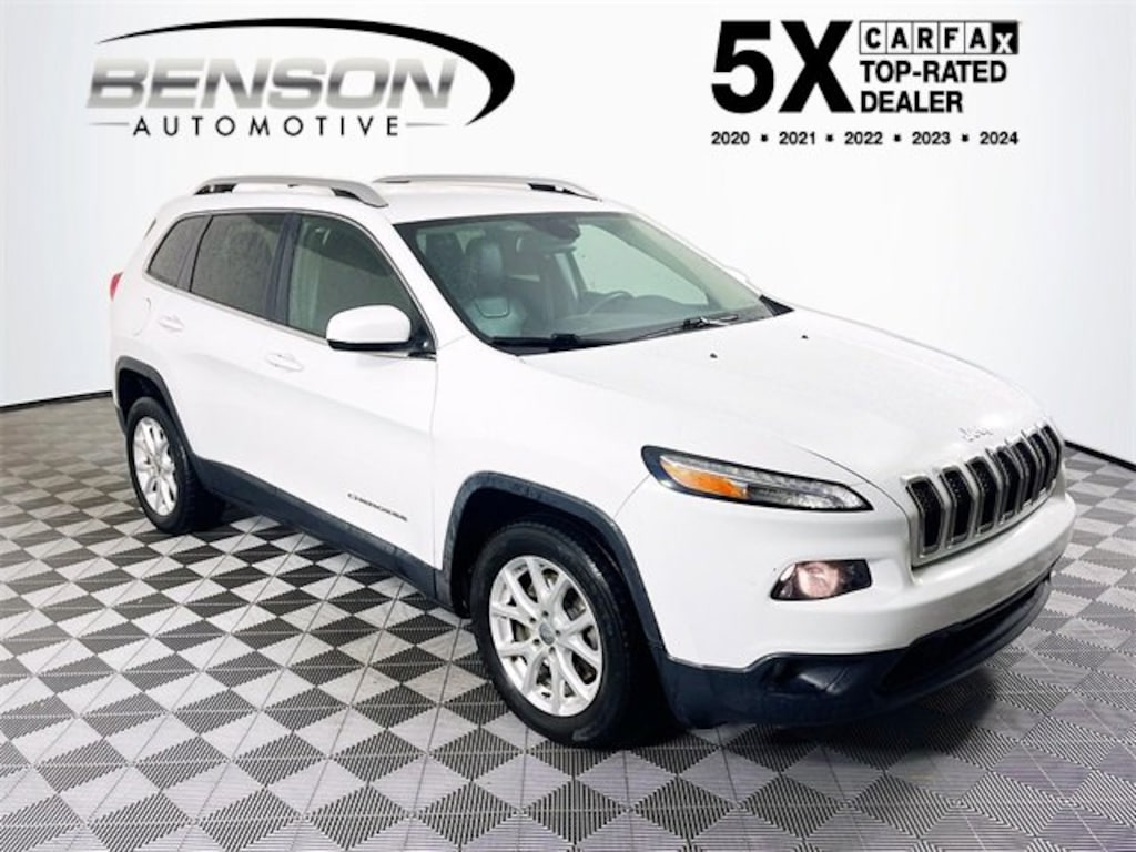 Used 2016 Jeep Cherokee Latitude FWD SUV